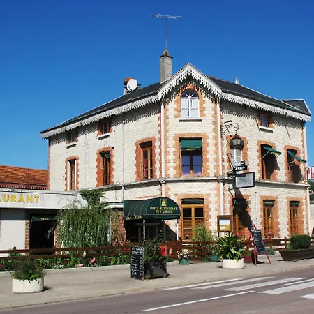 מלון Restaurant De L'abbaye Clairvaux